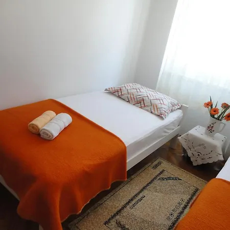 Matija Milica - Center Apartament