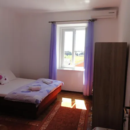 Matija Milica - Center Apartament